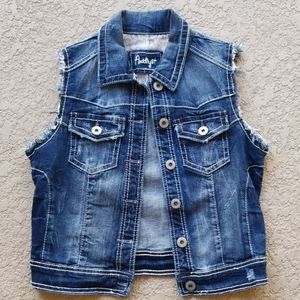 💥SOLD💥Amethyst Jean vest